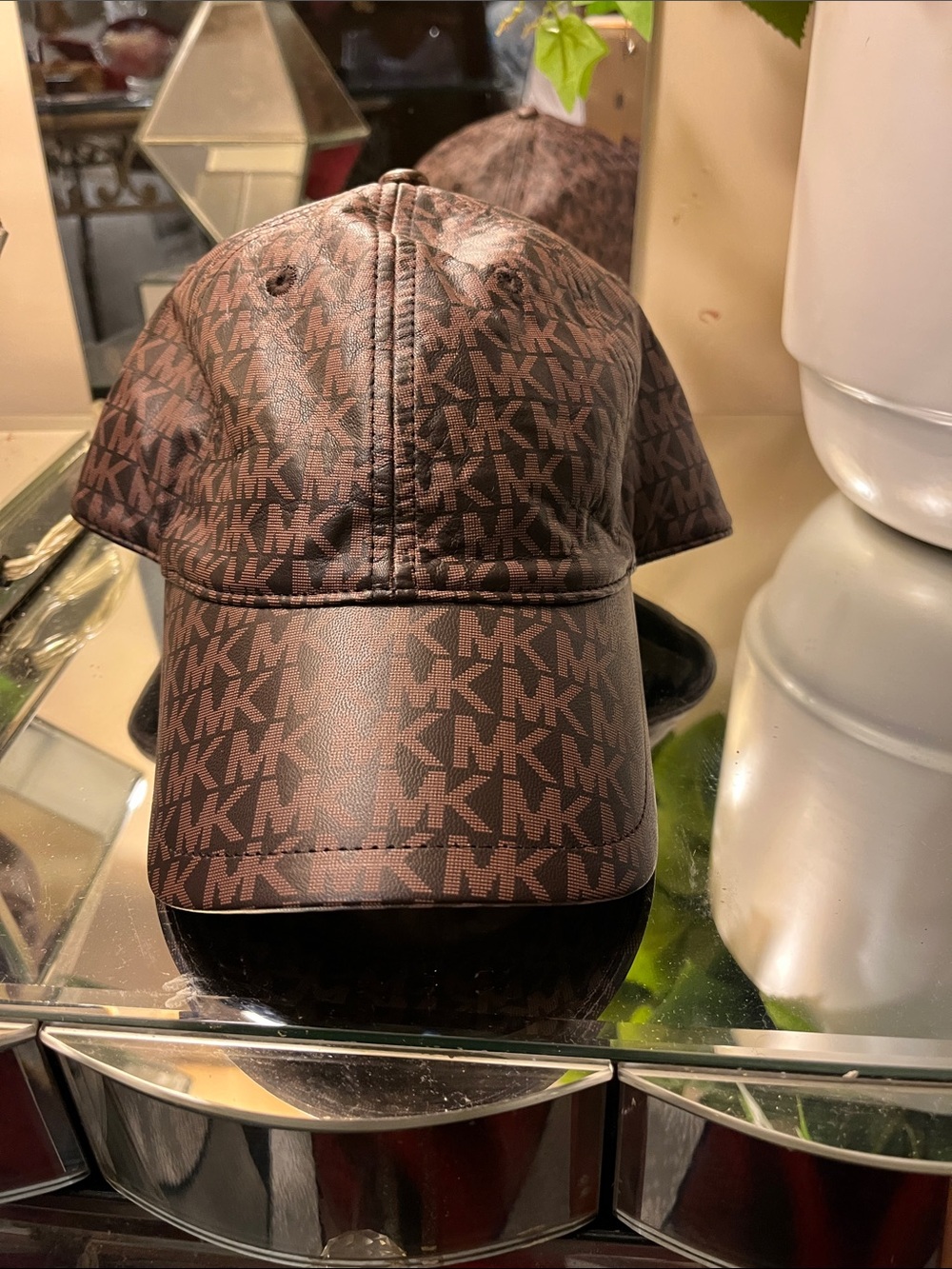 😍Michael Kors Brown Monogram MK Logo Baseball Cap